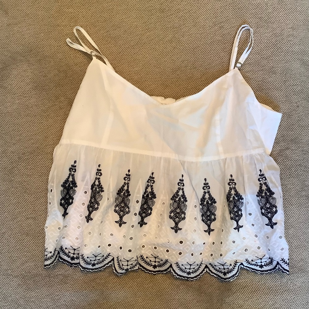 Embroidery breeze tank!